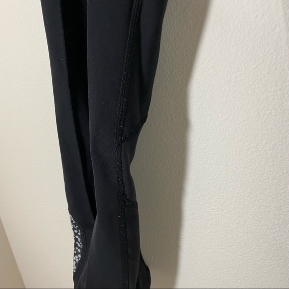 Lululemon Mix & Mesh Crop Leggings 21" Chirasu Black Size 6 Small - Picture 8 of 12